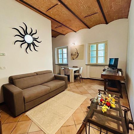 Elisia Apartment Terricciola Ngoại thất bức ảnh