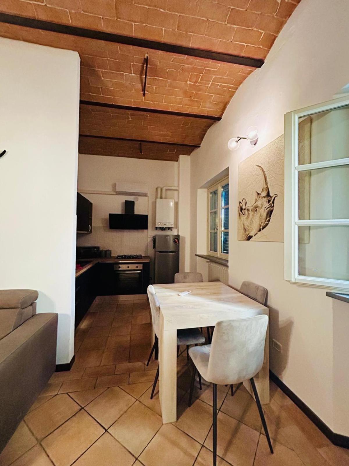 Elisia Apartment Terricciola Ngoại thất bức ảnh
